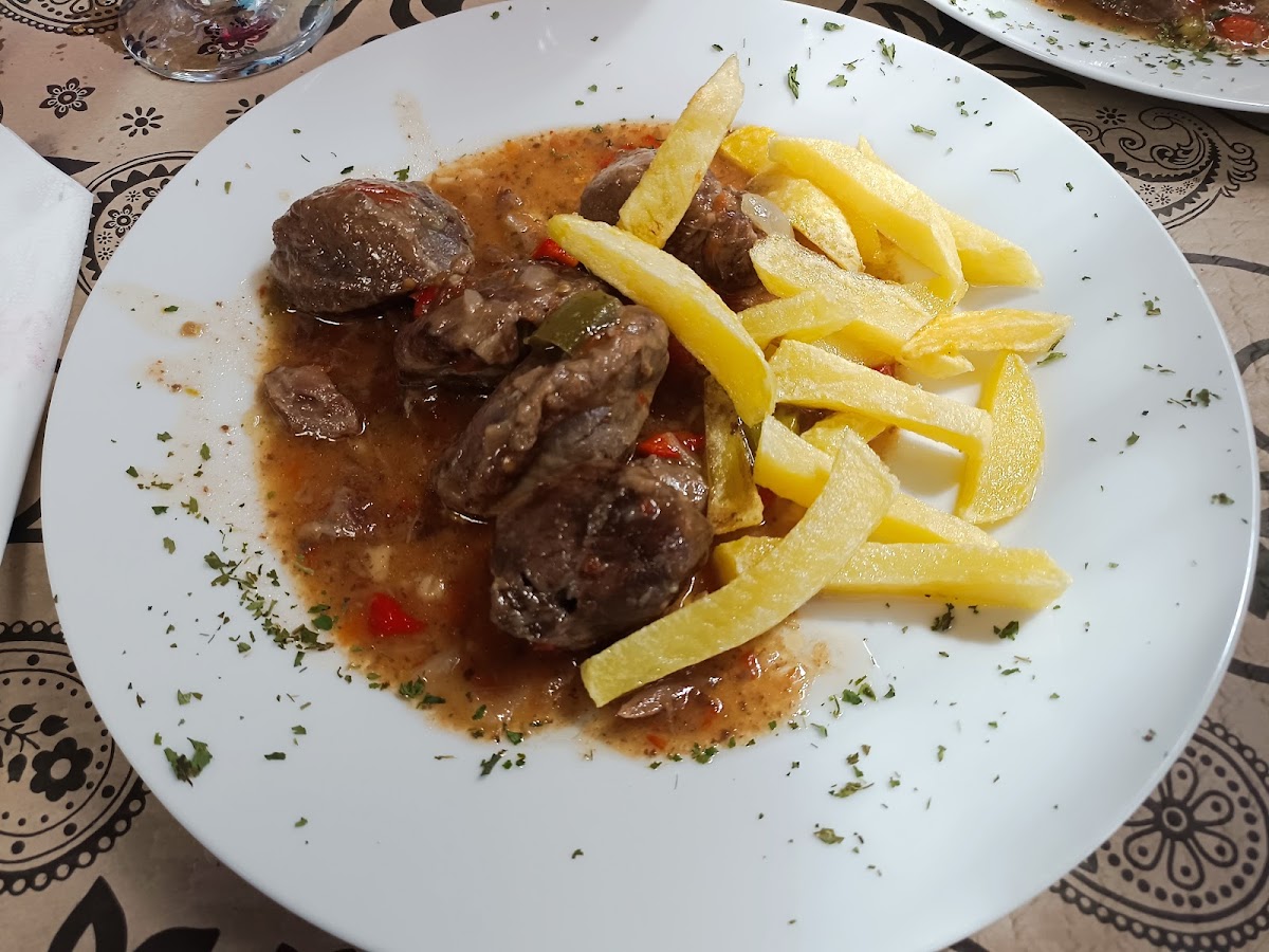 Estofado de carne tierno con patatas